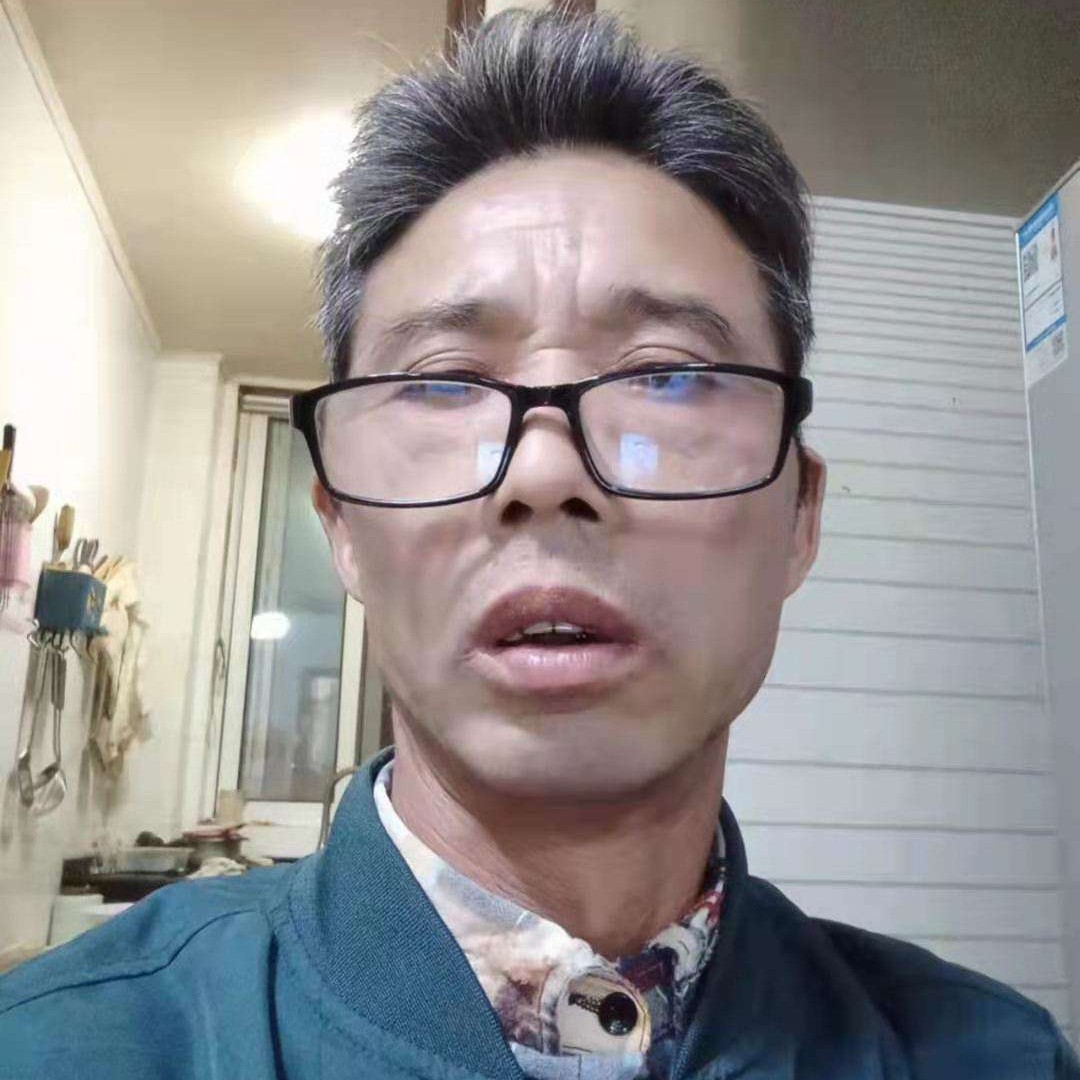 欣喜倾心糖豆的照片