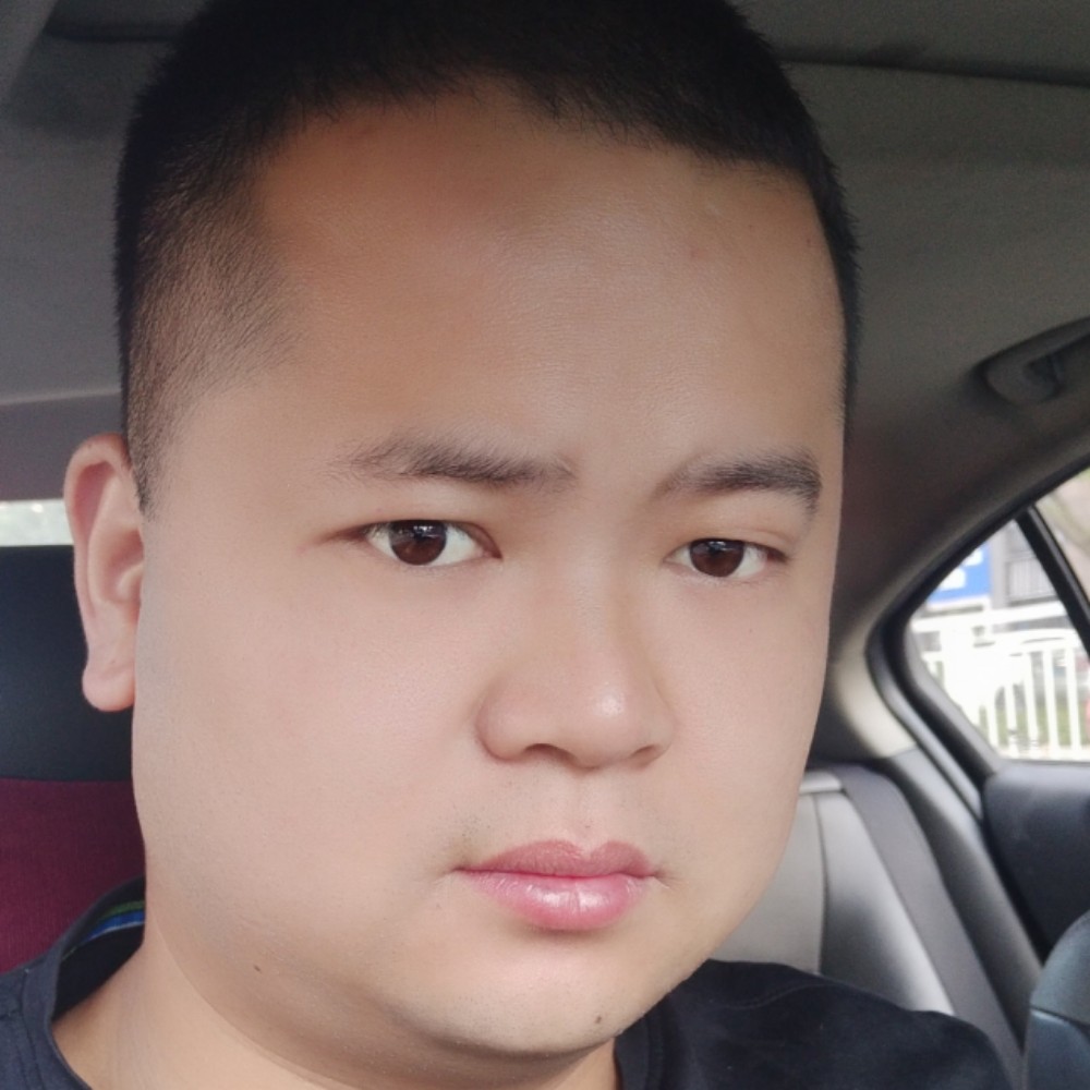 朴素回首泪雨的照片