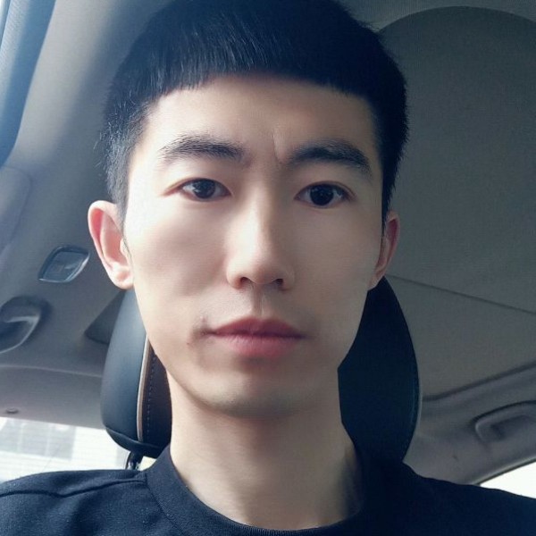 负责等于水影的照片