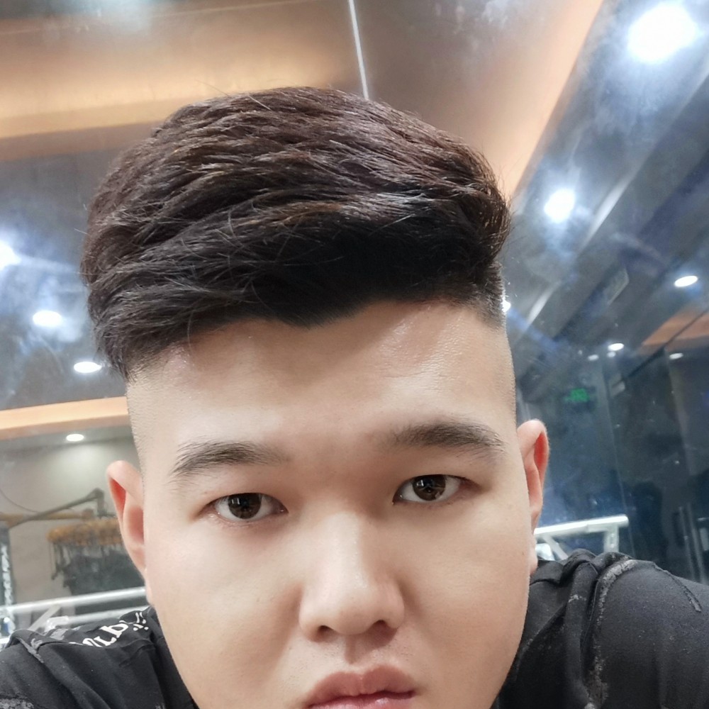 伟w的照片