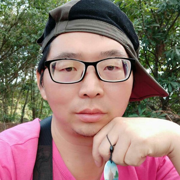 雷春鸣的照片