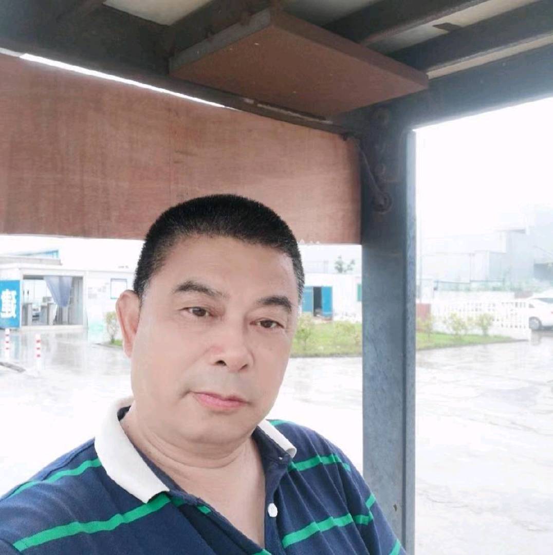 唠叨改变魔镜的照片