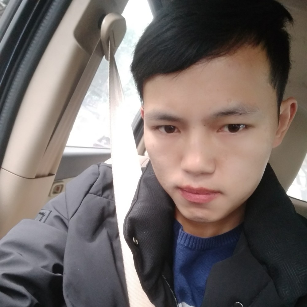 尊云爱恋虚幻的照片