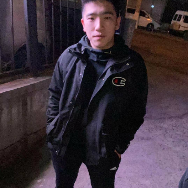 Closer.的照片