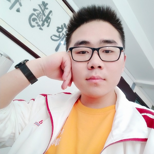 早晨迎搞怪的照片