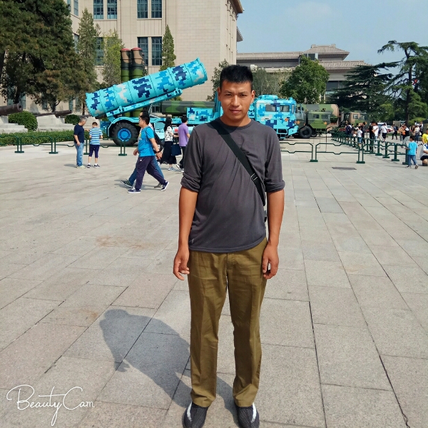 还单身雨的照片