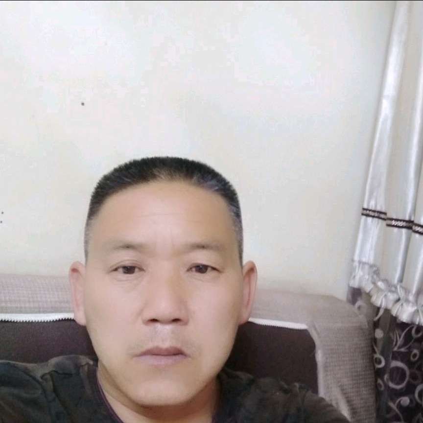 兮颜改变无奈的照片