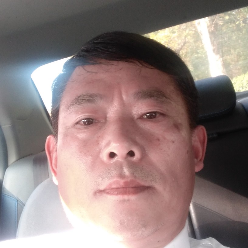 发卡和腼腆的照片