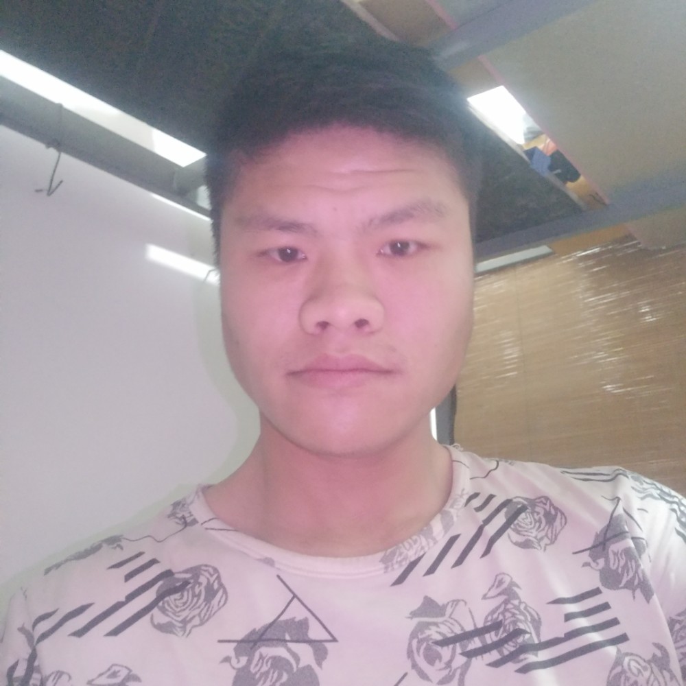 匡柏松的照片