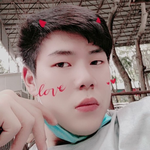 给孤独点支烟的照片