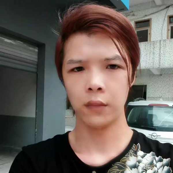 红眼血狼的照片