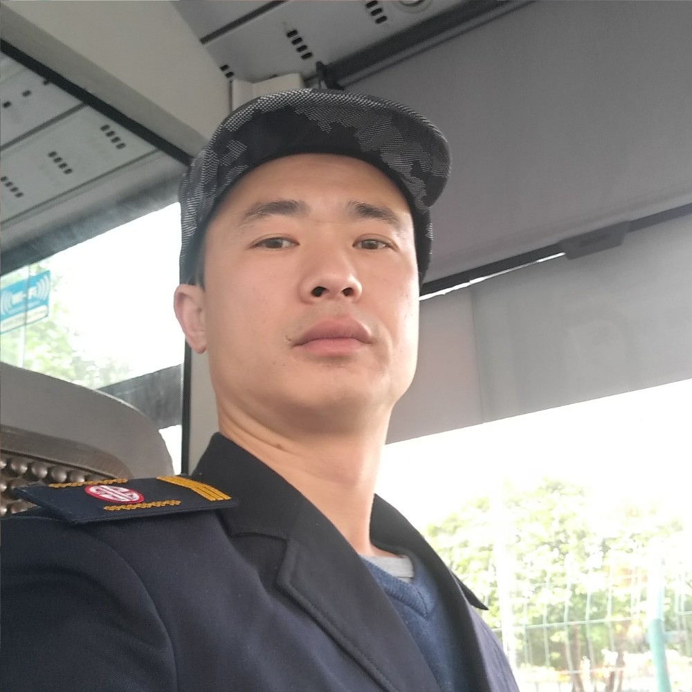 灰色轨迹1的照片