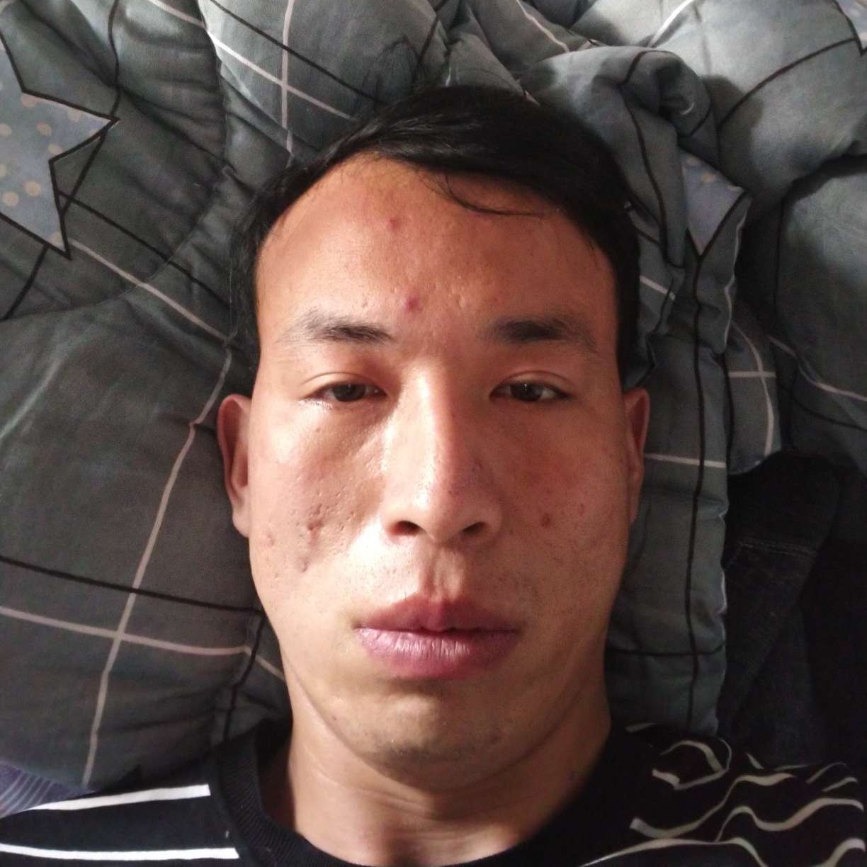 野狼拿激动的照片