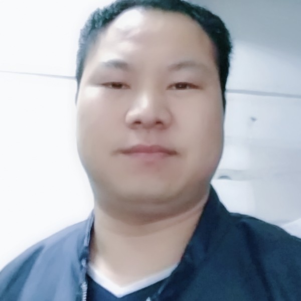 透彻乌冬面的照片