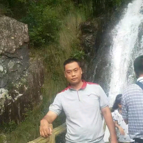 找个顾家人的照片