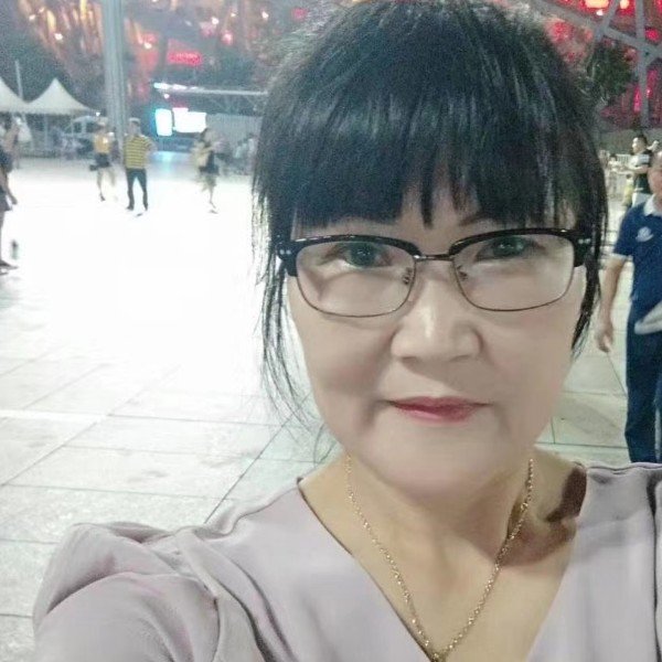 关美兰的照片