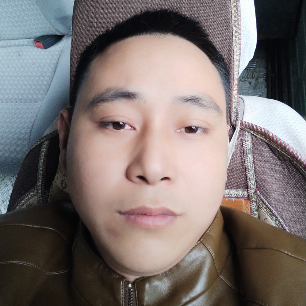 我在找你？的照片