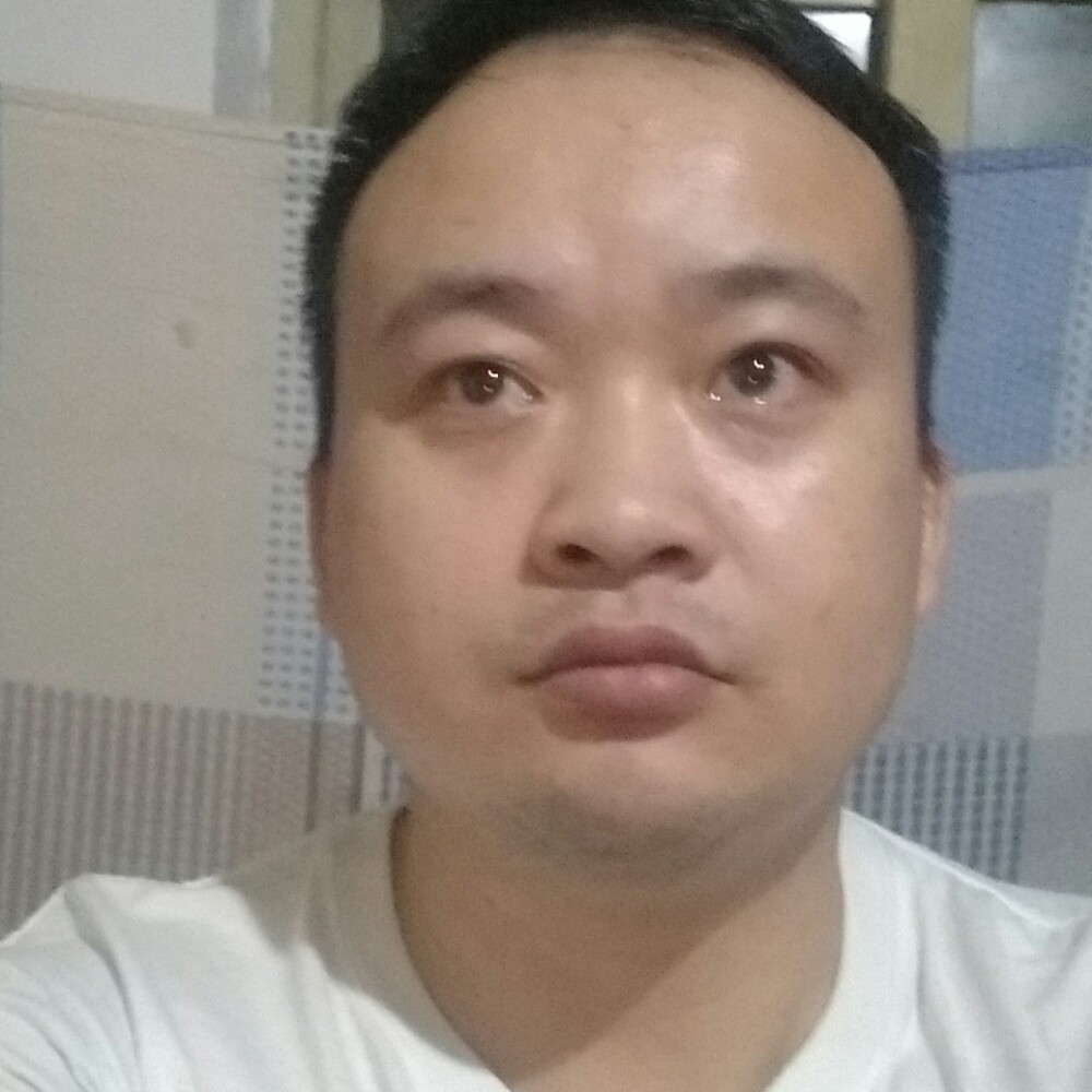 背后汉堡的照片