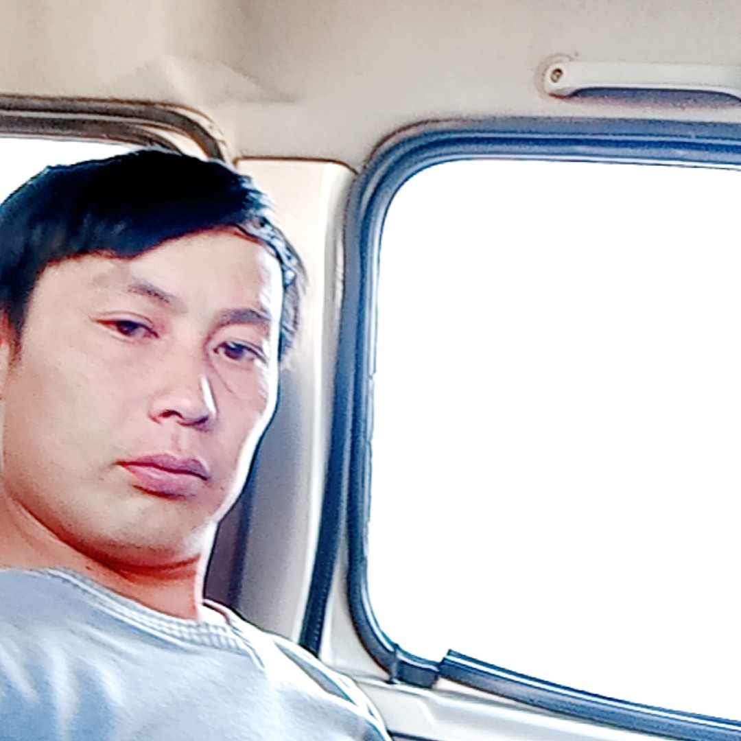 自由邂逅魔镜的照片
