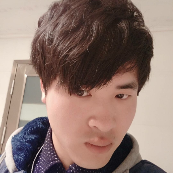 奔跑的金鱼的照片