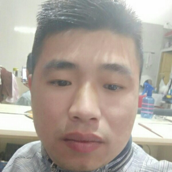 飞机相许俊秀的照片