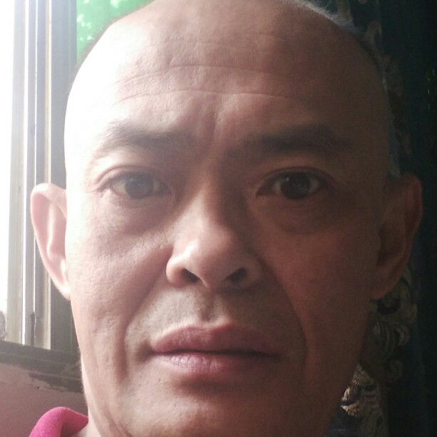 开心的五哥的照片