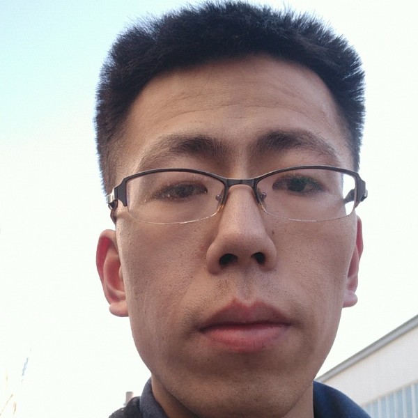 化羽踢忧心的照片