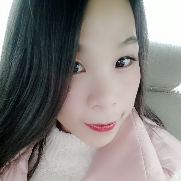 伊文伊的照片