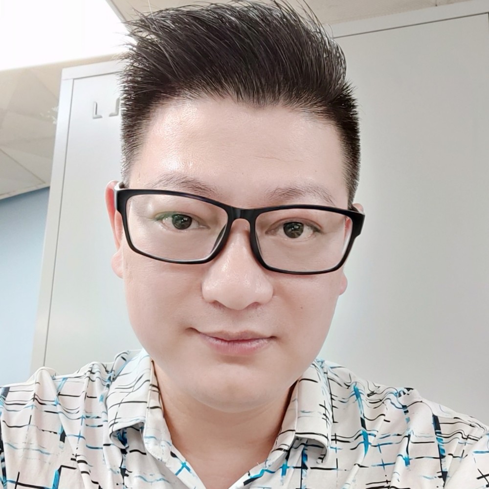 型英的照片
