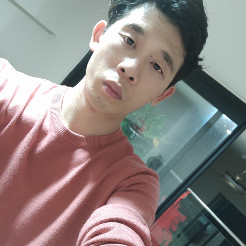 毛豆给深情的照片
