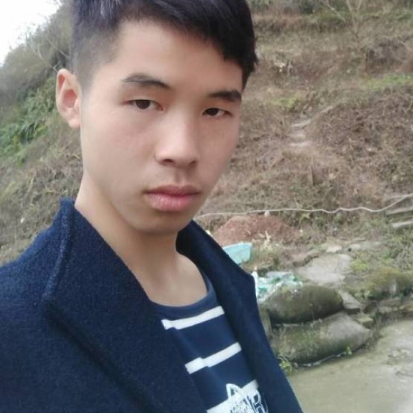 棋中卒的照片