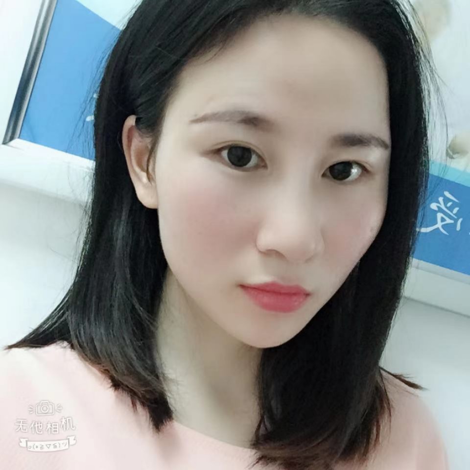 正直和星月的照片