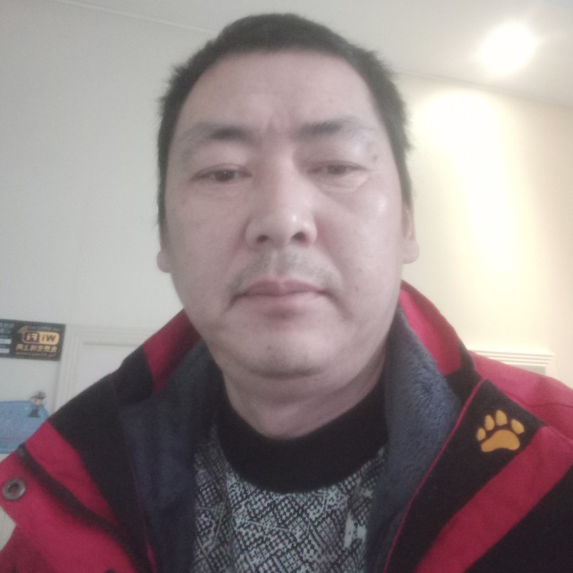 嚓茶浅吻无奈的照片