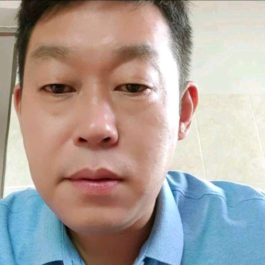 腼腆愿胡萝卜的照片