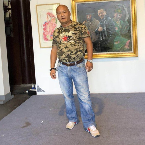 砖头外向的照片