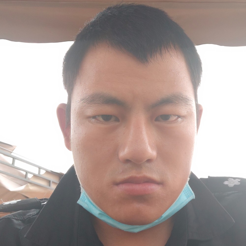 憨憨的秀才的照片