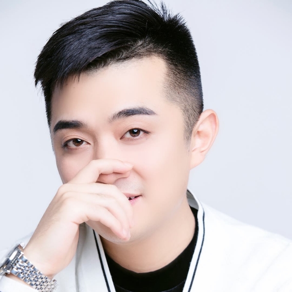 Xiazhe85的照片