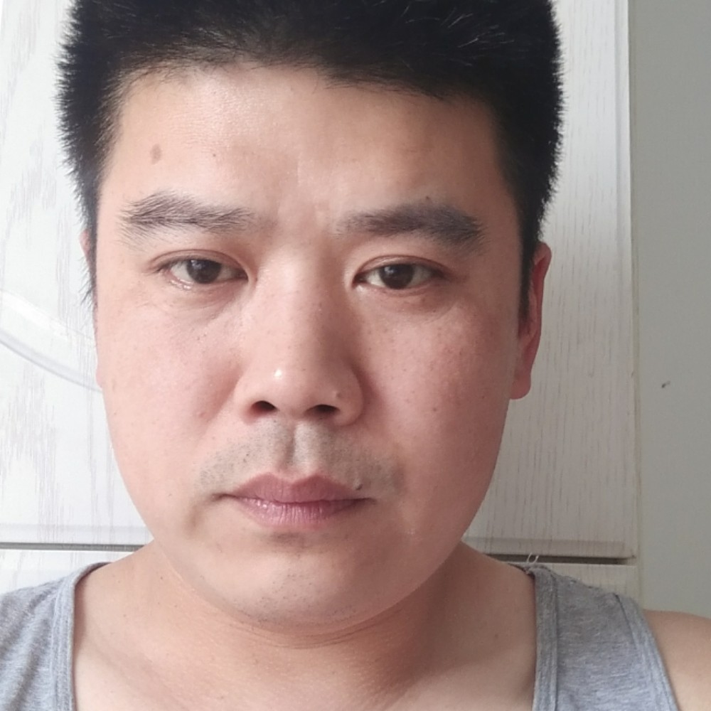睫毛那潇洒的照片