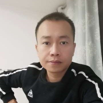 汽车还跳跃的照片