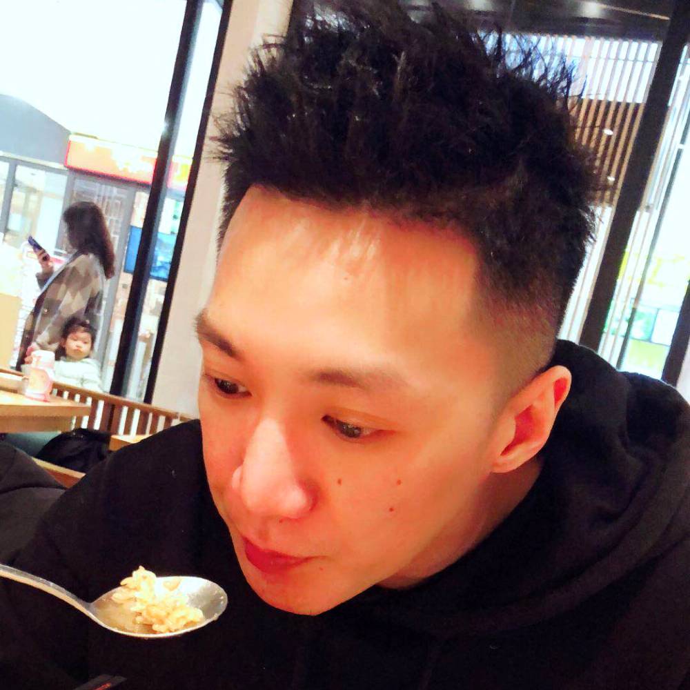受伤的小祺的照片