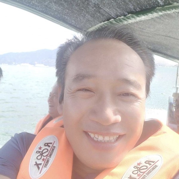 李东月的照片