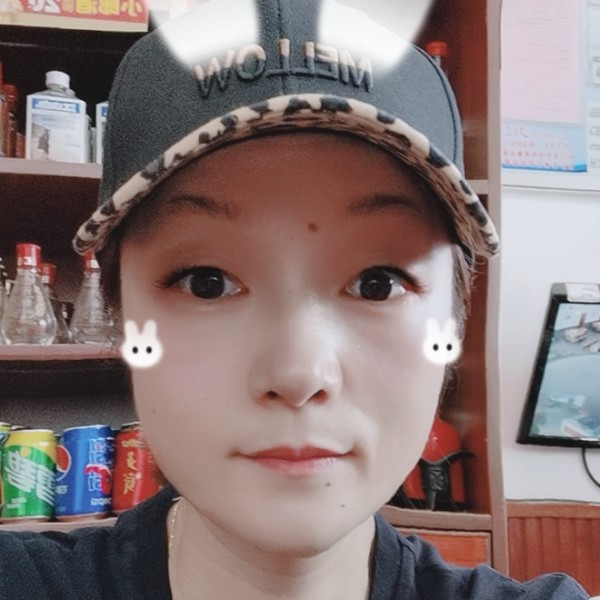 毛婉萍的照片