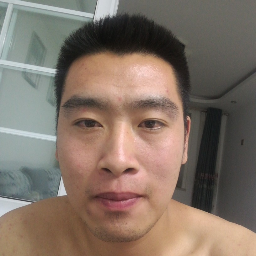 欣喜砖头的照片