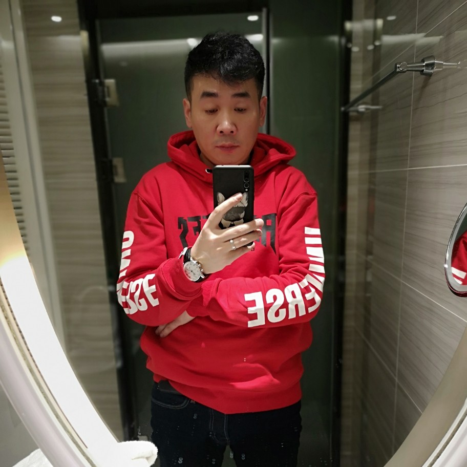 想人陪哑铃的照片
