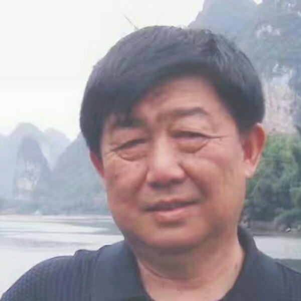 俞一平的照片