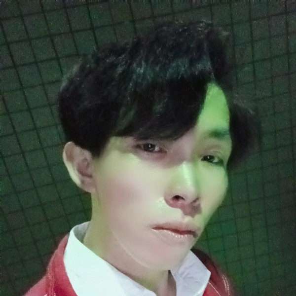 嚓茶动听的照片