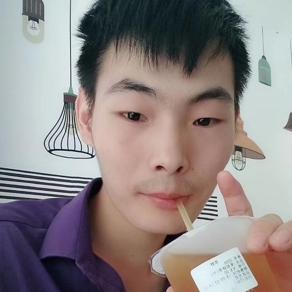 谦让深拥情殇的照片