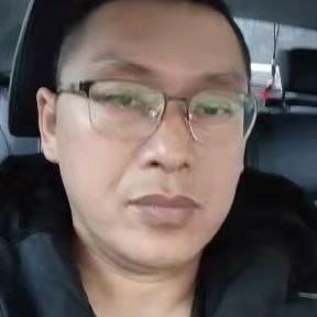 老实就大山的照片