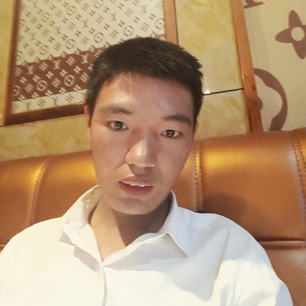 路人保卫野性的照片