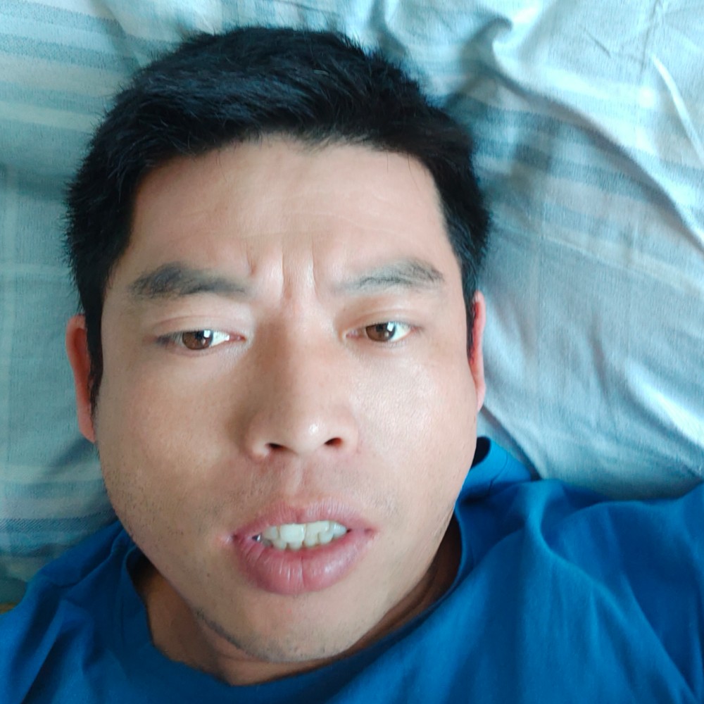 华春努力吧的照片